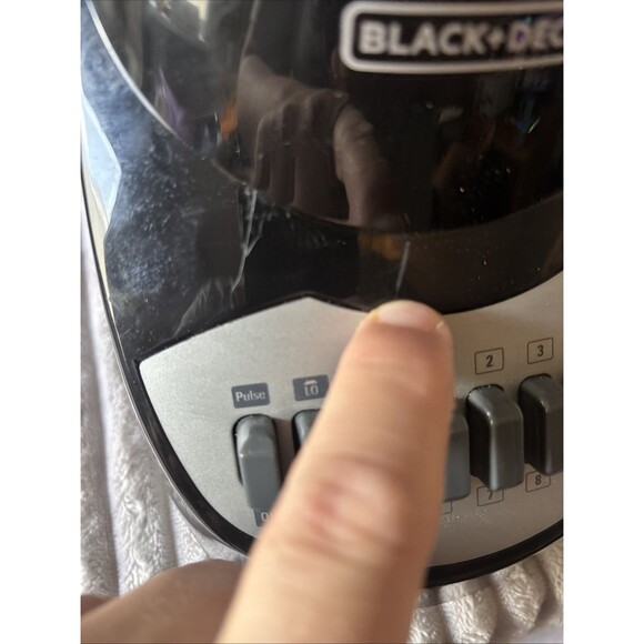 BLACK+DECKER 10-Speed Countertop Blender BL2010BP 6-Cup Plastic Jar Works! - Picture 5 of 15